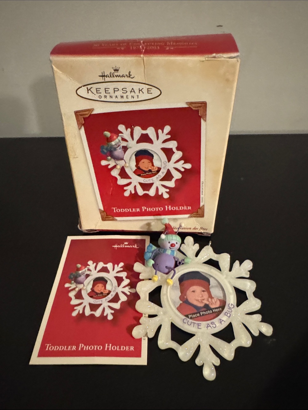 2002 Hallmark Keepsake Ornament Toddler Photo Holder Cute as a Bug
